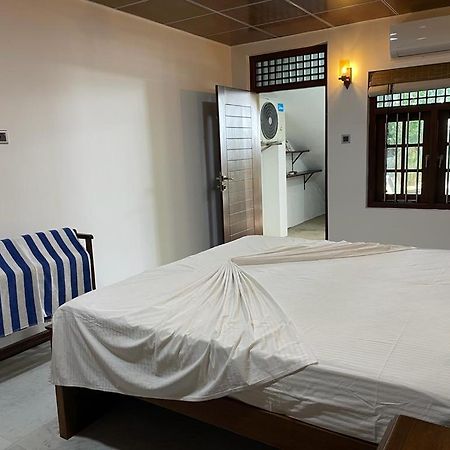 Blue Ocean Residence Induruwa Exterior photo